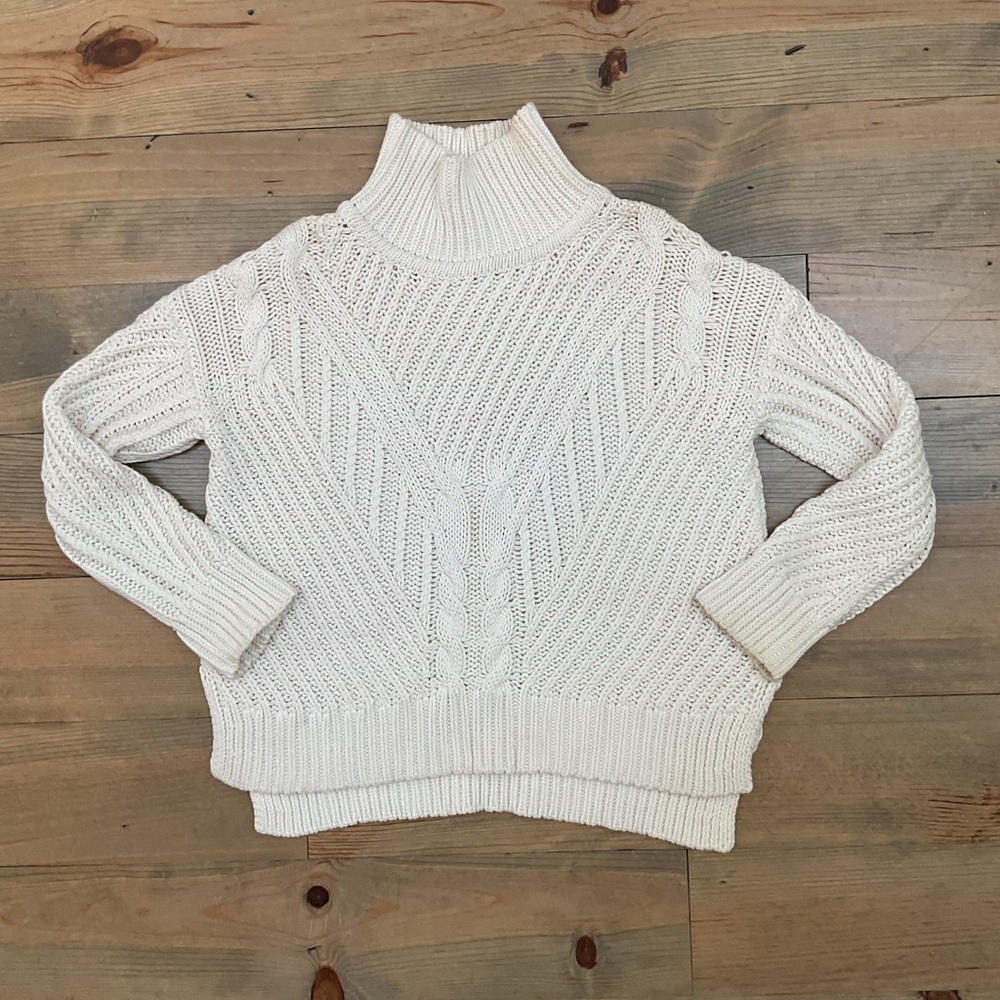 ‼️525 AMERICAN CREAM CABLE KNIT CHUNKY SWEATER‼️
